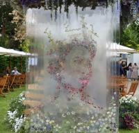 3D, translucent, floral portrait of The Queen at the 2022 RHS Chelsea flower show